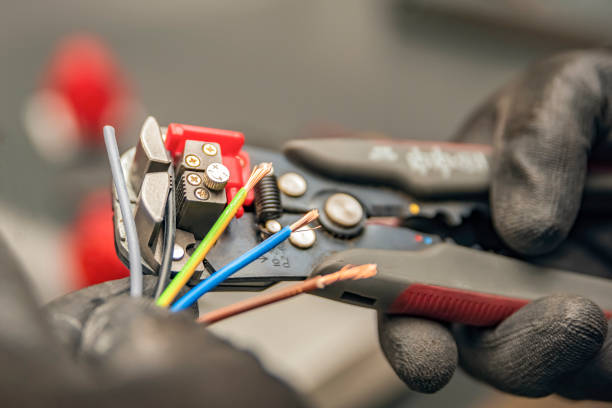 Best Electrical Troubleshooting Services  in Cedar Rapids, IA